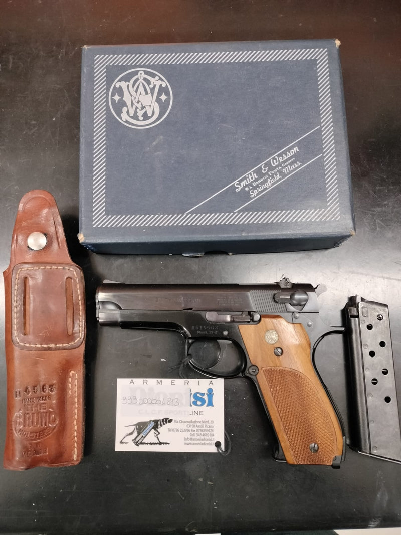 SMITH & WESSON 39