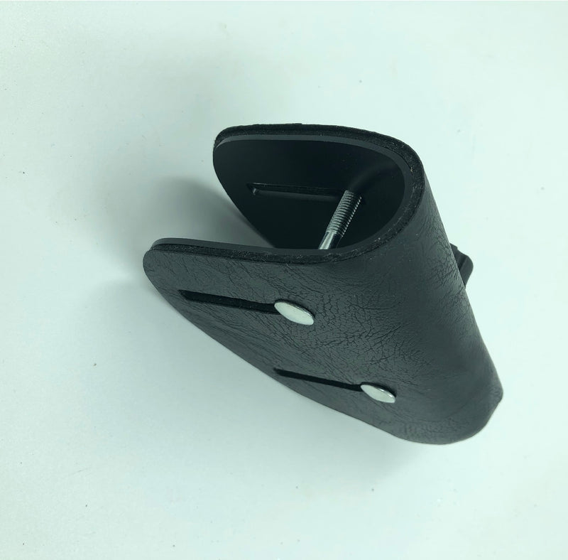 NASELLO UNIVERSALE ALLUMINIO RIVESTITO PELLE CARABINA